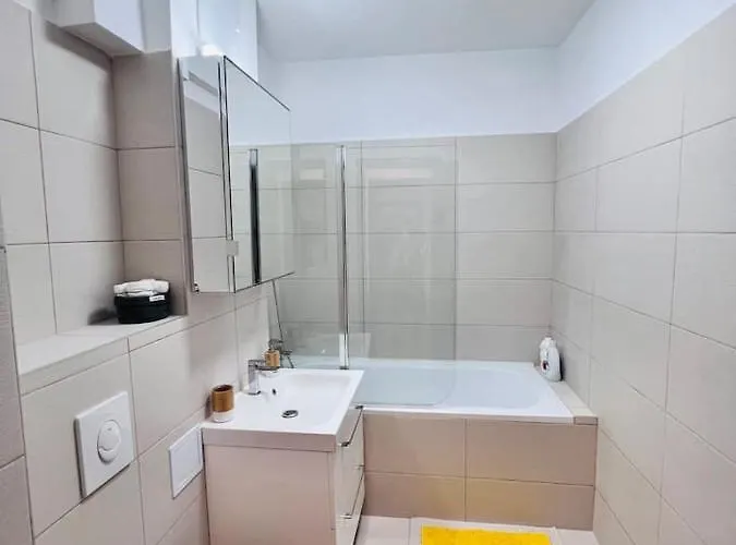 The Doc I Piata Romana *